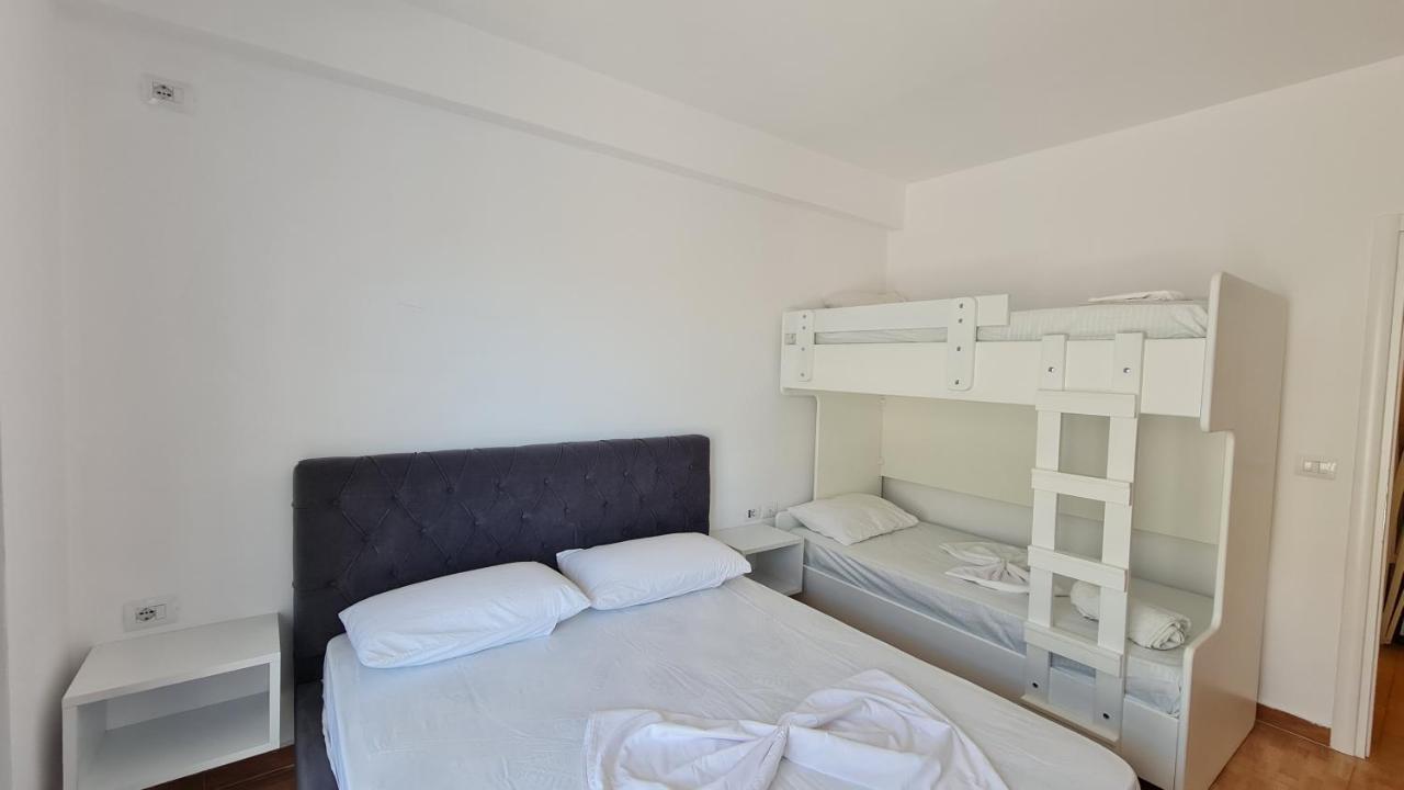 Your Comfy Apartment Sarande Bagian luar foto