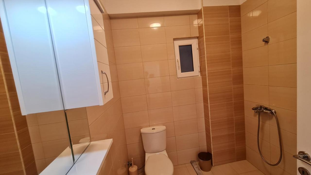 Your Comfy Apartment Sarande Bagian luar foto
