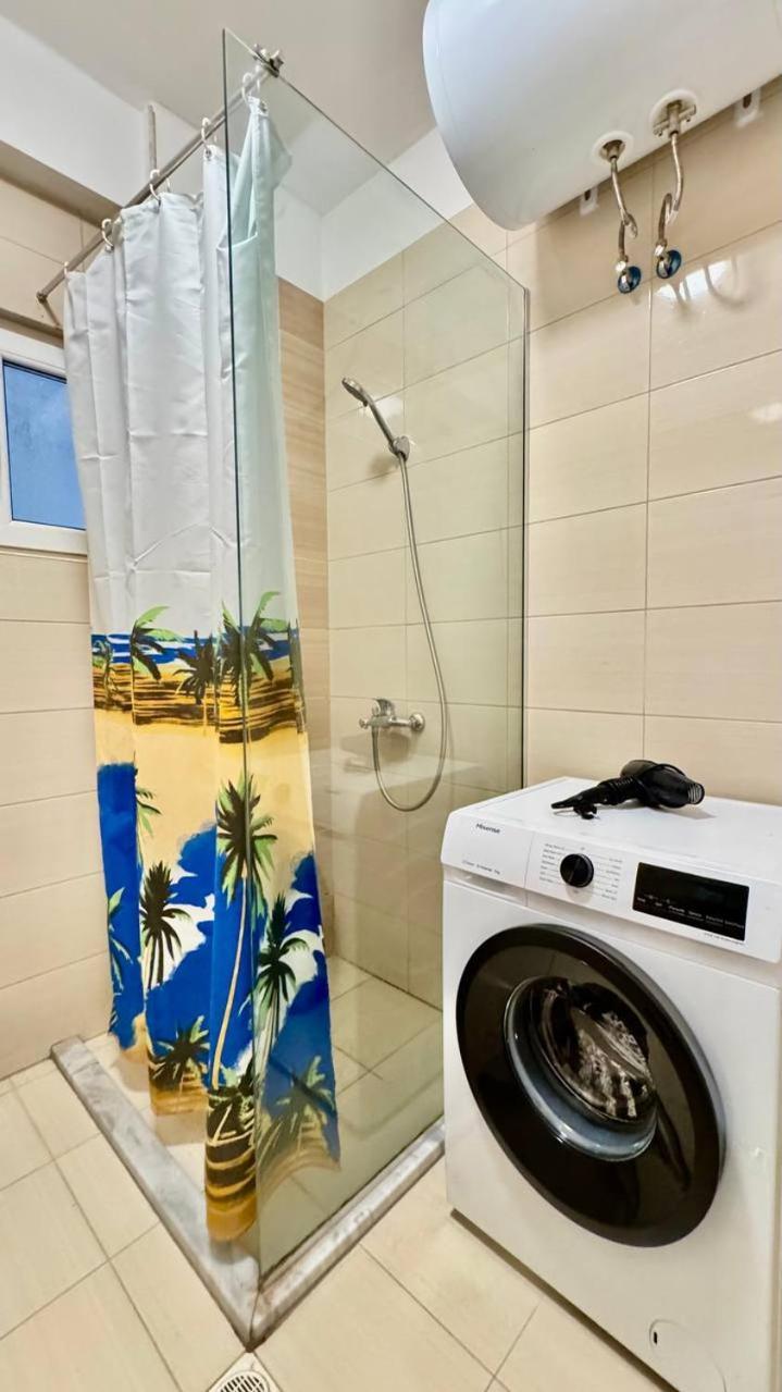 Your Comfy Apartment Sarande Bagian luar foto